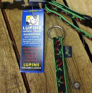 NWT Lupine Pet Collar & Matching Keychain